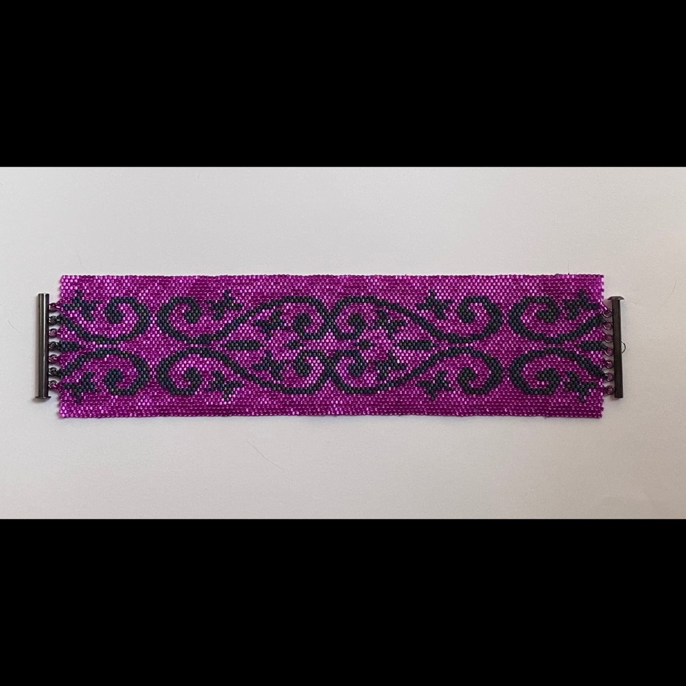 Beaded evening beauty peyote bracelet